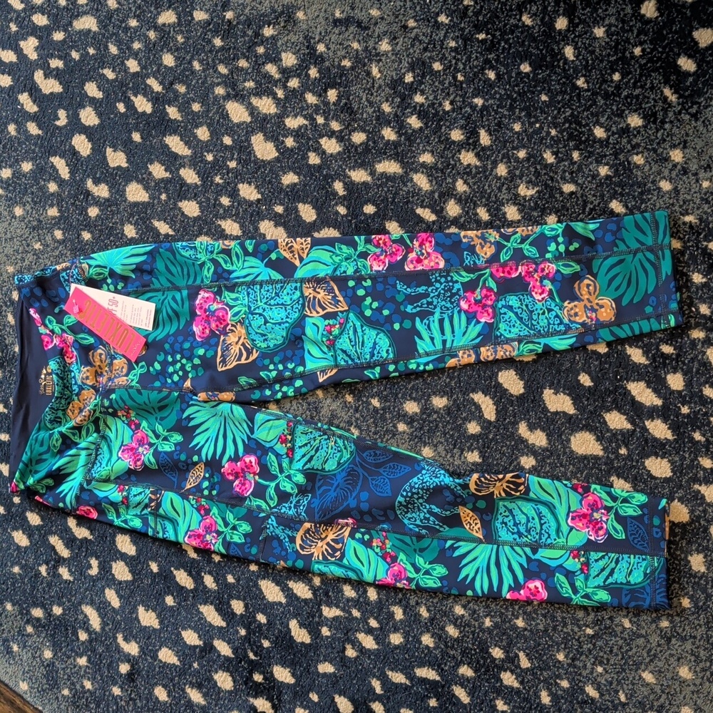 Lilly Pulitzer Luxletic Leggings - NWT - Small - Picture 4 of 4